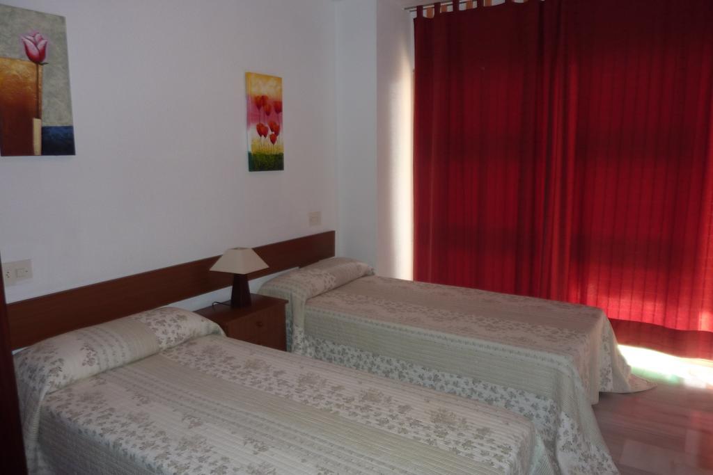 La Cigueena Alquilevante Benidorm Phòng bức ảnh